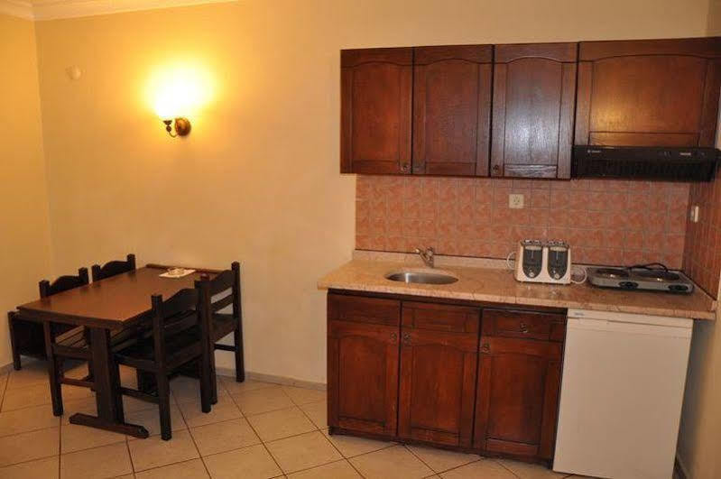 Club Turquoise Apart Мармарис Экстерьер фото